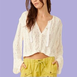 NWT! Free People Robyn Cotton-Blend
Cable-Knit Crop Cardigan Sweater - Size XS